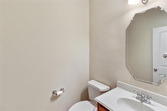 Photo - 4908 Rushden Rd