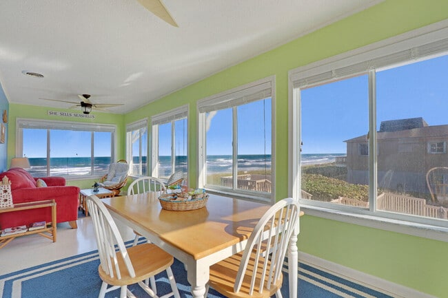 Building Photo - 1501 NE Ocean Blvd Unit 2