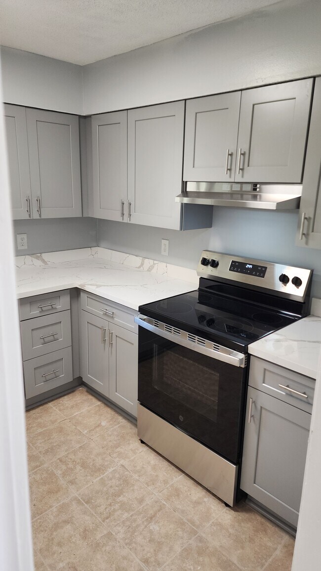 Photo - 2628 Dawson Ave