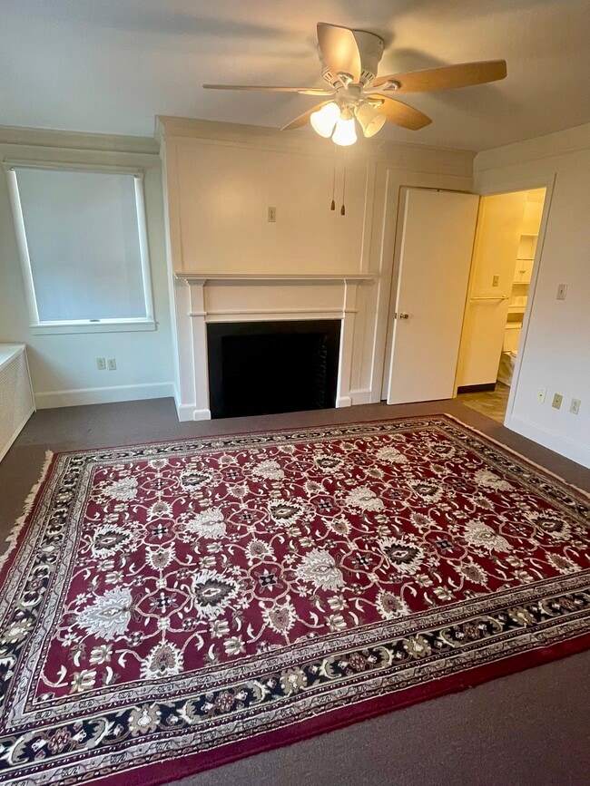 Building Photo - 25 7th St Unit 25 7th Street - Apt 2S