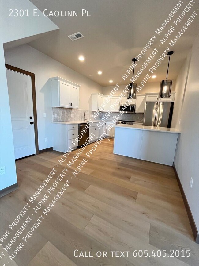 2301 Caolinn Pl