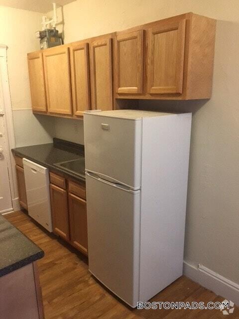 Building Photo - 1171 Boylston St Rental