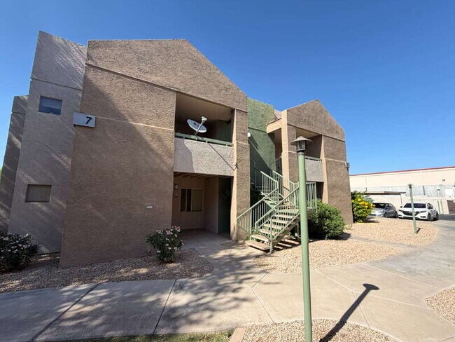 Photo - 1295 N Ash St Unit #714