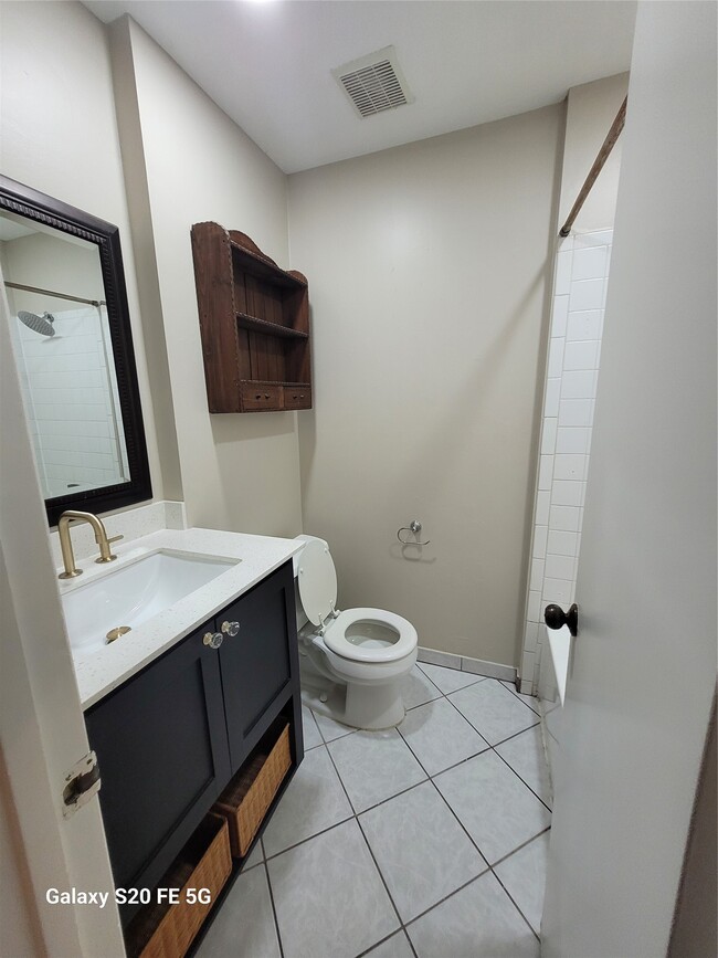 Building Photo - 11018 Kirkwell Dr