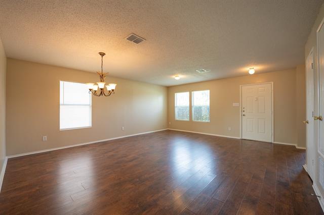 Photo - 1420 Bumble Bee Dr