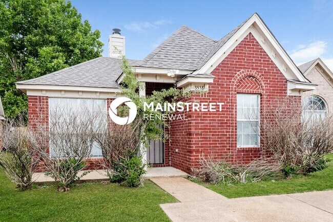 3 Bedroom Pet-Friendly Home in Memphis, TN with Main Street Renewal