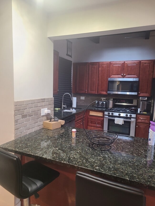 Photo - 336 Oakwood St