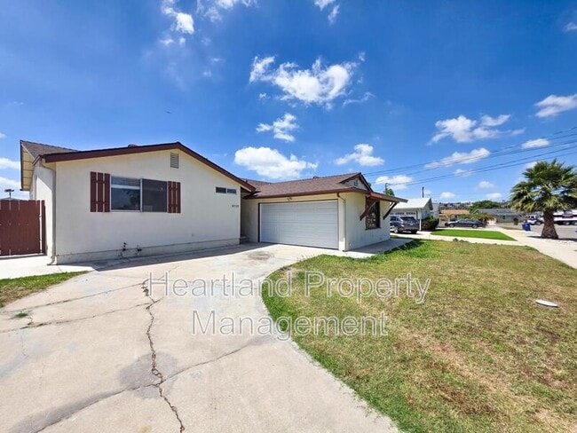 Building Photo - 8725 Kelso St