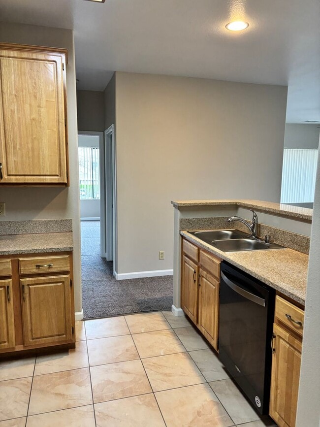 Photo - $2,000 PER MONTH FOR THIS GORGEOUS CONDO - AVAILABLE IMMEDIATELY- 2 BEDROOM, 2 BATH UPSTAIRS UNIT... Unit 1624