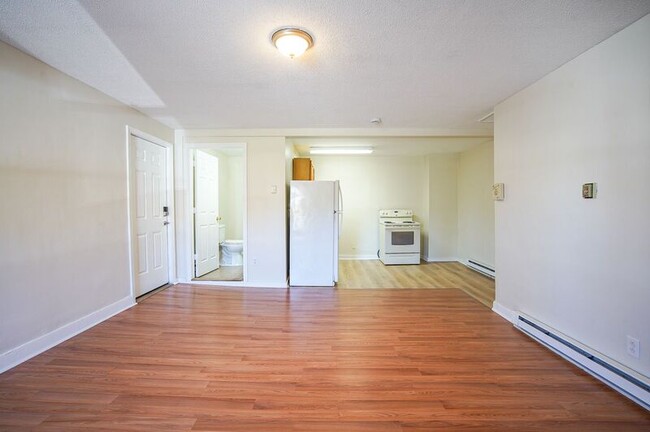 Photo - 43 Oak St