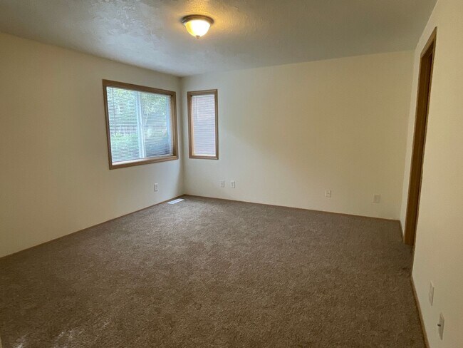 Photo - Beautiful 3-Bedroom, 2-Bath Home – Southeast Salem Gem!