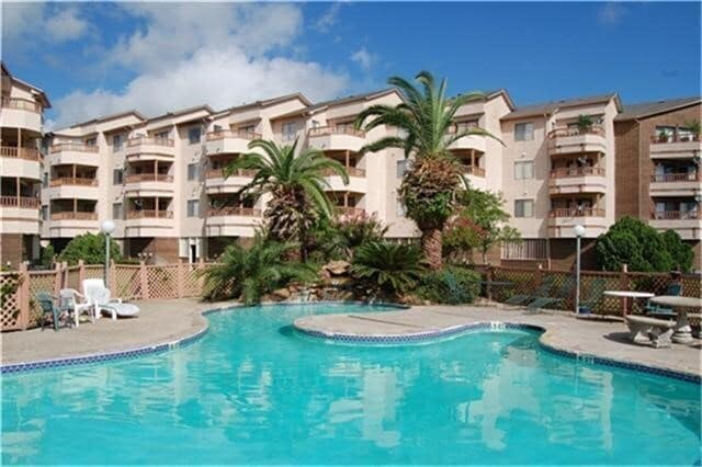 Building Photo - 6107 Snug Harbor Blvd Unit L11