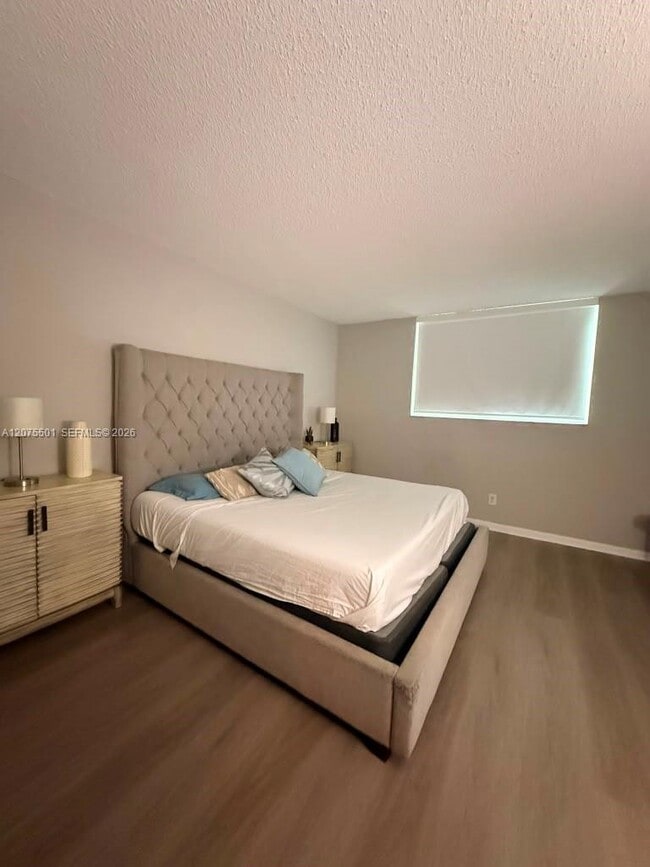 Photo - 19380 Collins Ave Unit 317