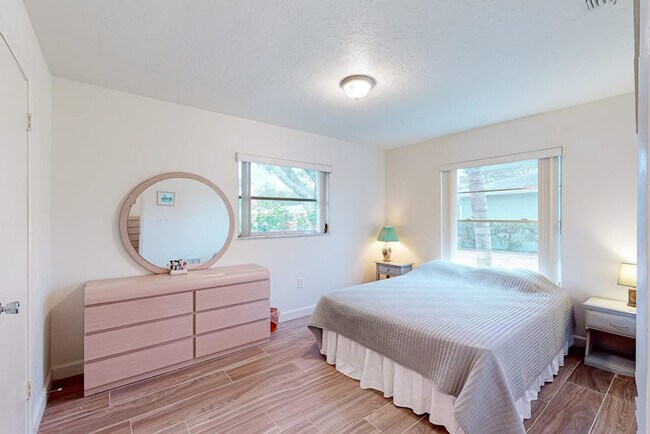 5887 Whistlewood Cir Unit SI ID1591533P