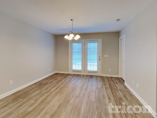 Photo - 2901 Quail Oak Dr