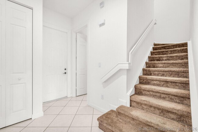 Photo - 669 Pacific Grove Dr