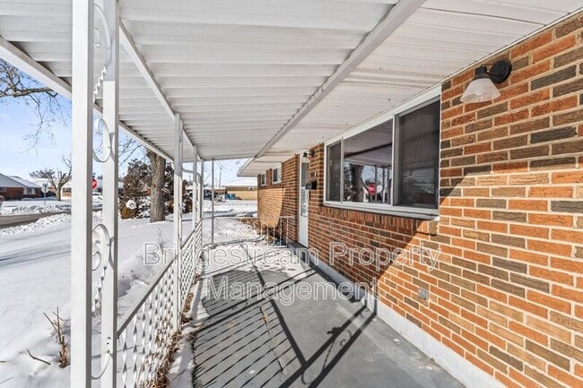 Photo - 5912 Bavaria Pl