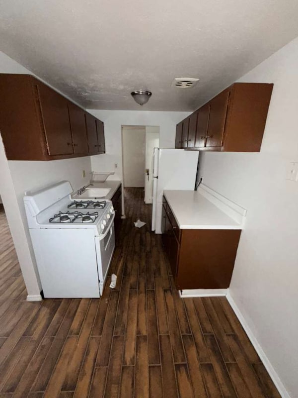 Photo - 14815 Euclid Ave Unit 304