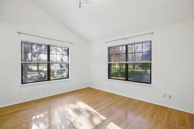 Photo - 9507 Quail Village Ln