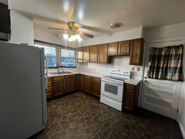 Photo - 3119 Lusk Pl Unit A