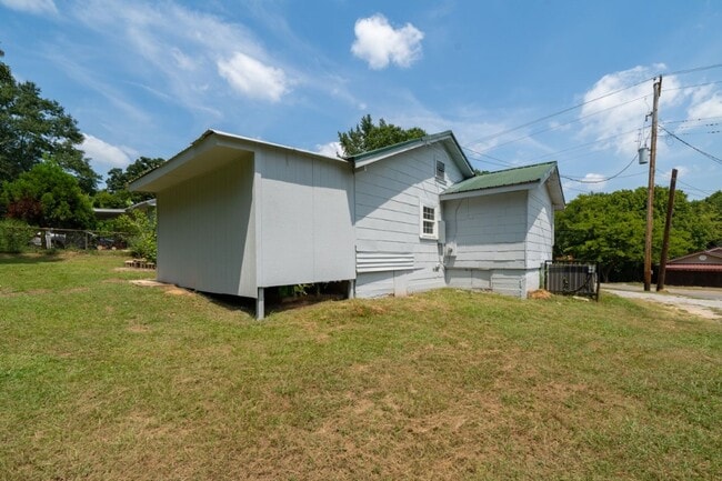Photo - 510 W Lake Dr