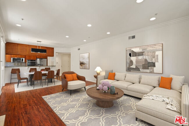 Building Photo - 2306 Fox Hills Dr Unit 203 Rental