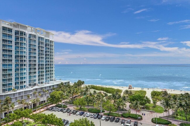 Photo - 6450 Collins Ave Unidad 1204 Rental