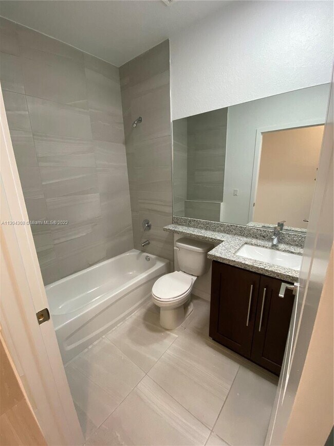 Photo - 15400 NE 7th Ave