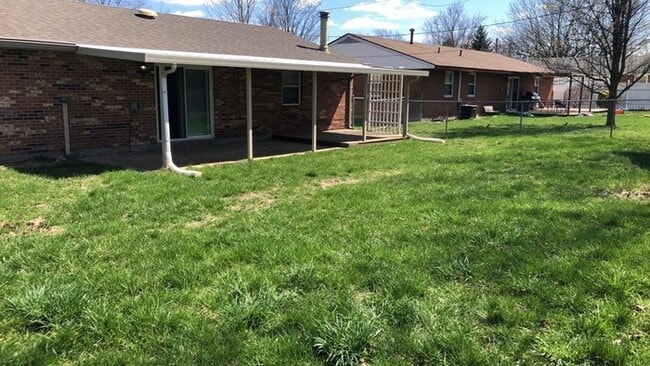 Photo - 401 Lufkin Dr