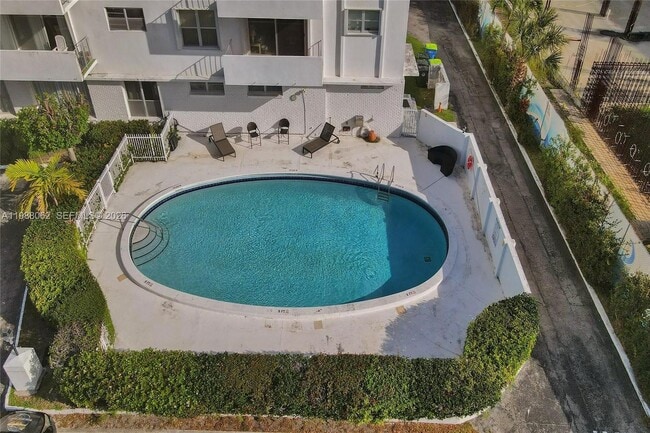 Photo - 1075 92nd St Unit 405