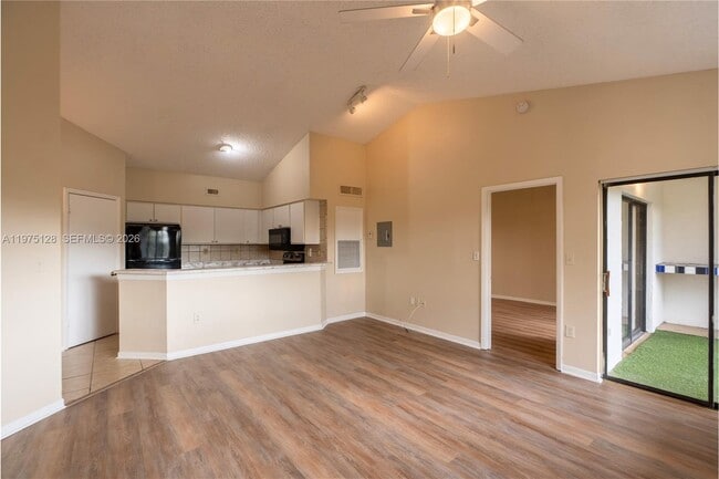 Photo - 2445 SW 18th Terrace Unit 123