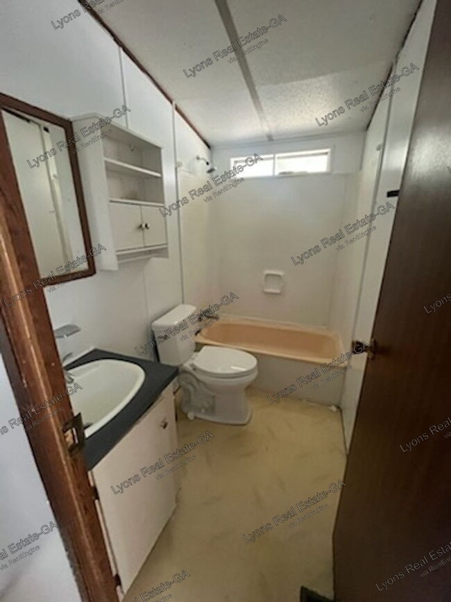 1632 Pine Top Trail