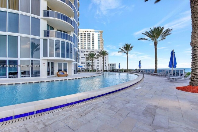 Photo - 17201 Collins Ave Condo Unit 4003