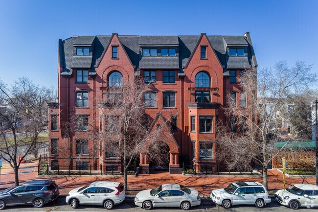 Side View - Butterfield House
