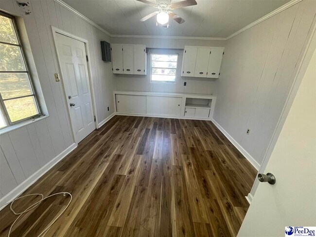 Photo - 2120 N Governor Williams Hwy