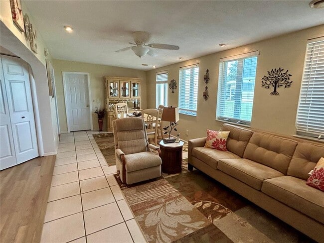 Photo - 245 Cherrywood Dr