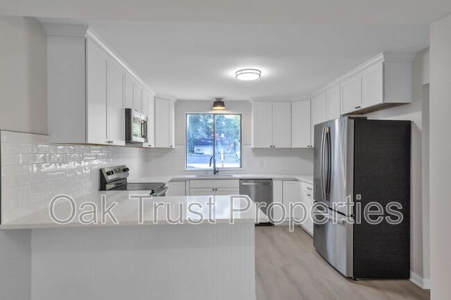 Photo - 107 Willow Ct