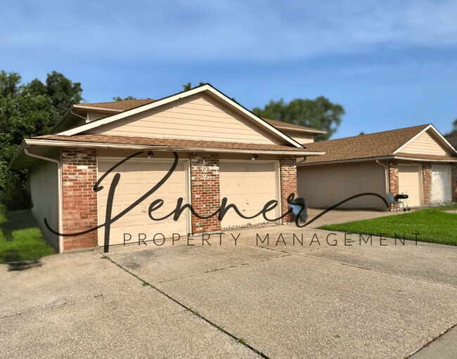 Building Photo - 102 Sky Vue Dr Rental