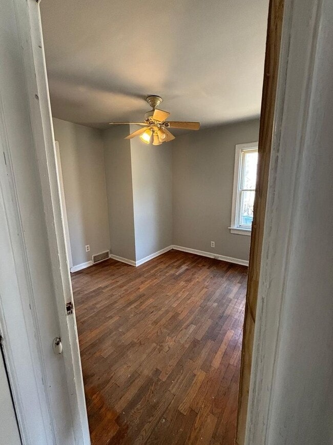 Photo - 1216 W Mt Hope Ave