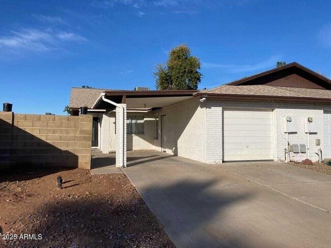 Photo - 1454 S Doran