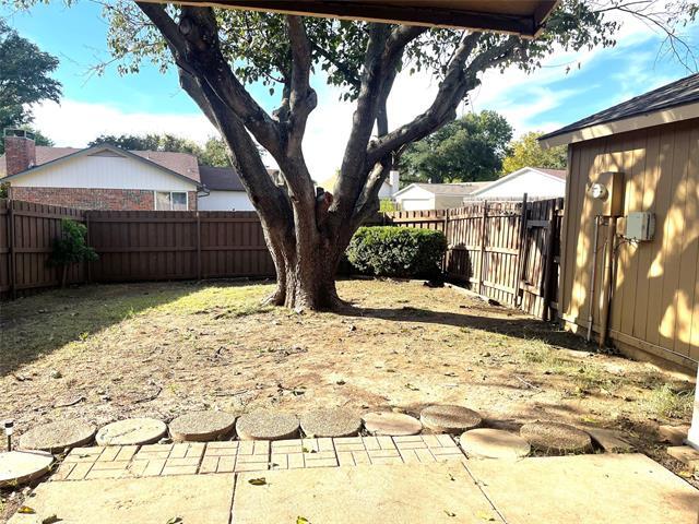 Photo - 3005 Peachtree Ln