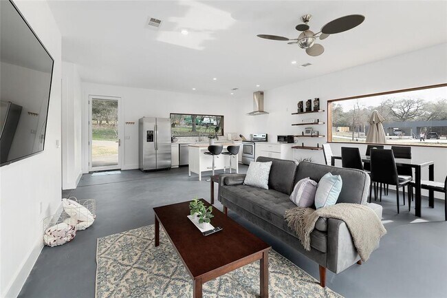 7001 Ranch to Market Rd 2222
