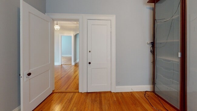 Photo - 79 Thatcher St Unit 2