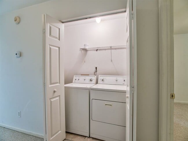 Photo - 2199 Timberwood Cir N