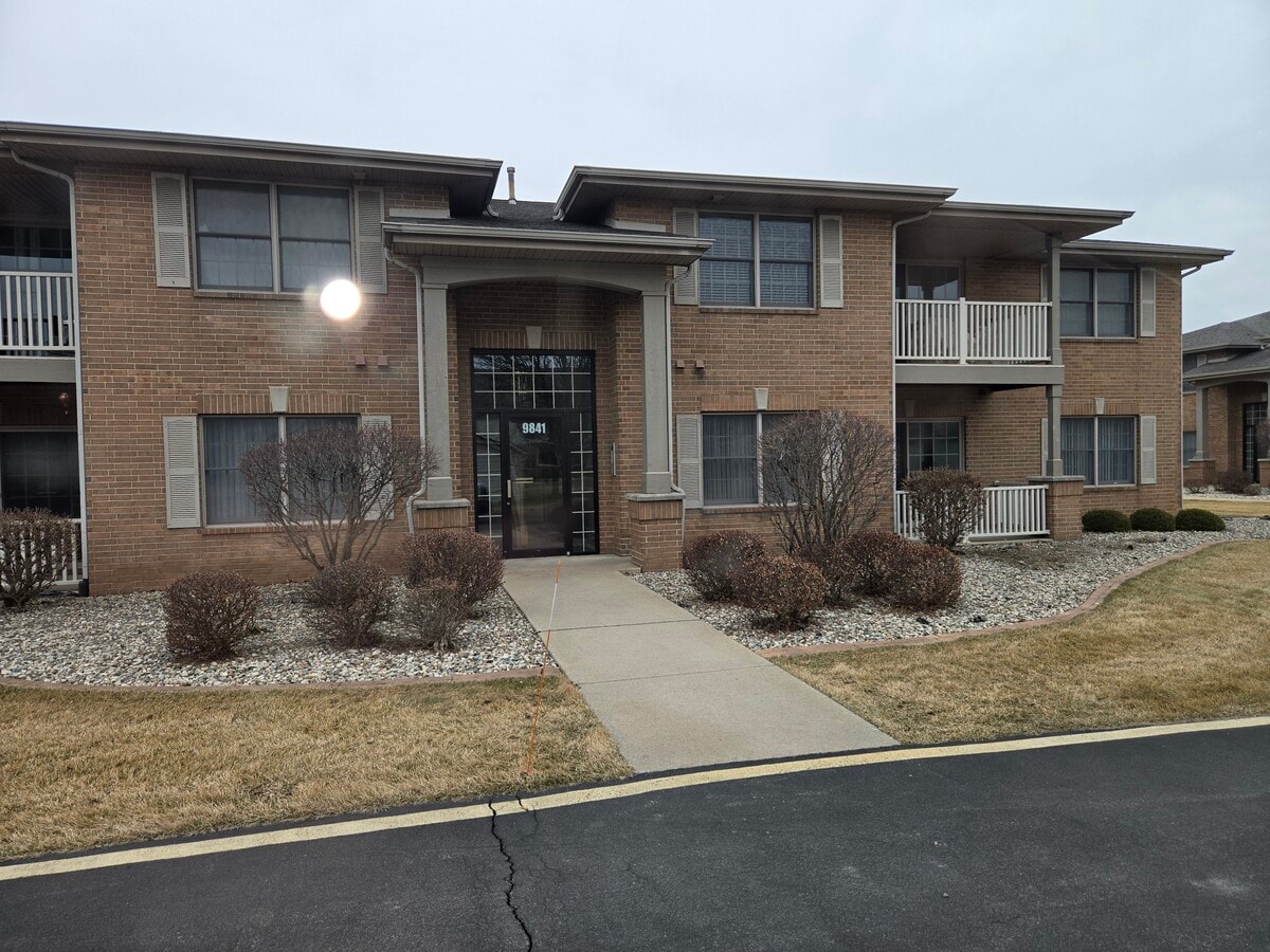 Photo - 9841 Wildwood Ct Unidad 9841