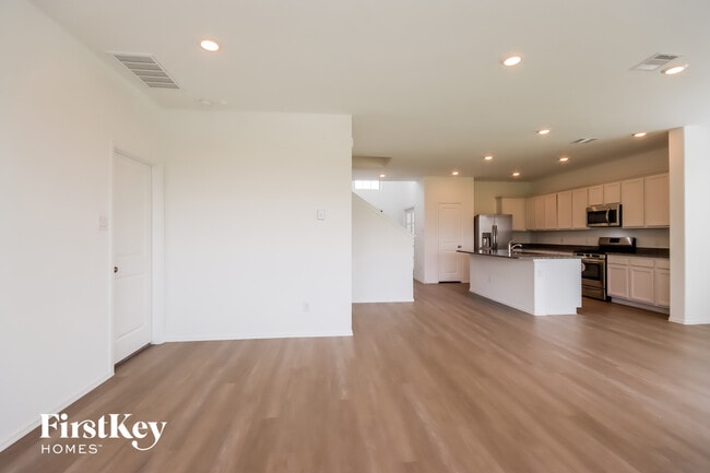 Photo - 23709 Pagliano Ct