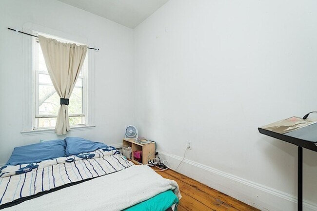 Photo - 220 Prospect St