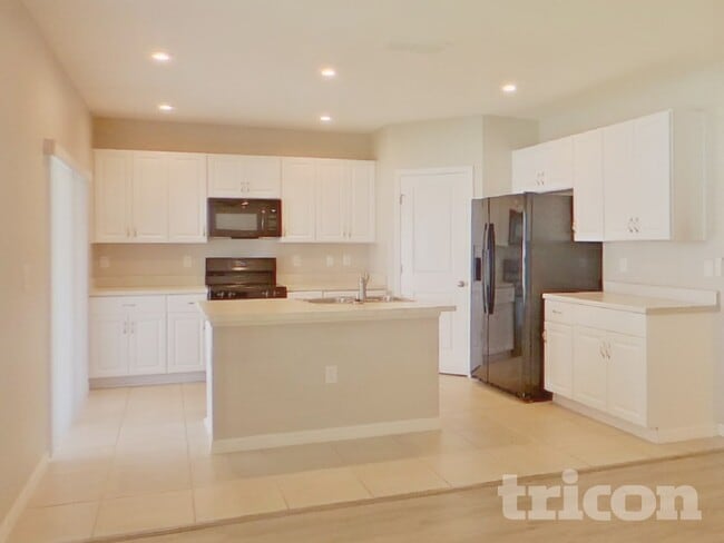 Photo - 383 Quarry Rock Cir