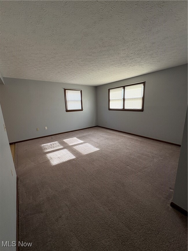 Photo - 17974 1st St