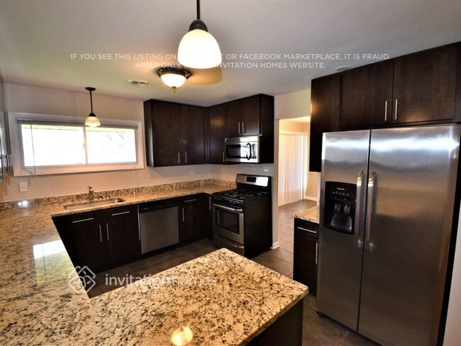 Photo - 5900 S Brainard Ave